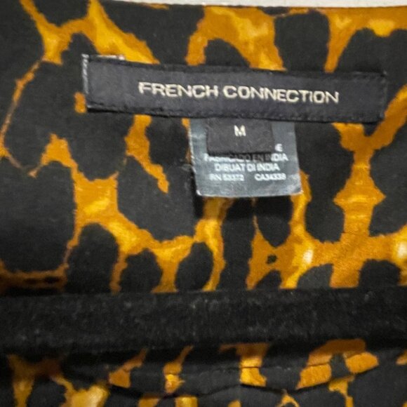 French Connection Leopard Print Cropped Short Sleeve Button-Down Blouse Size M - Picture 4 of 8